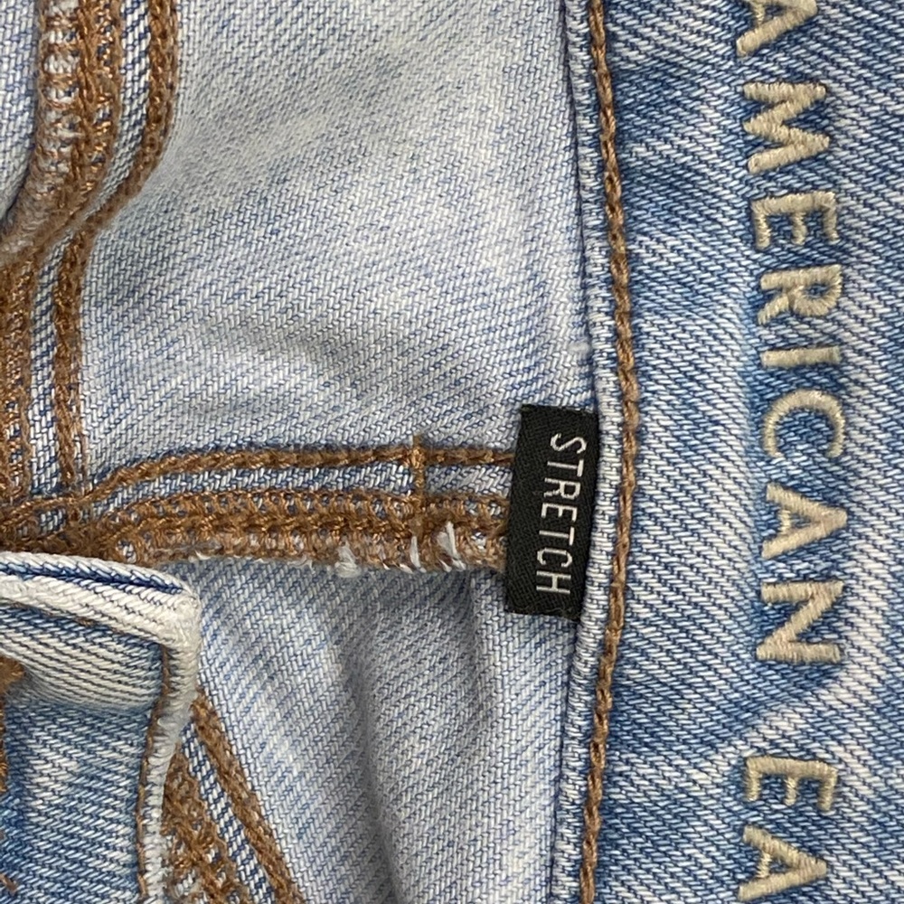 American Eagle Ripped Jeans - Picture 5 of 5